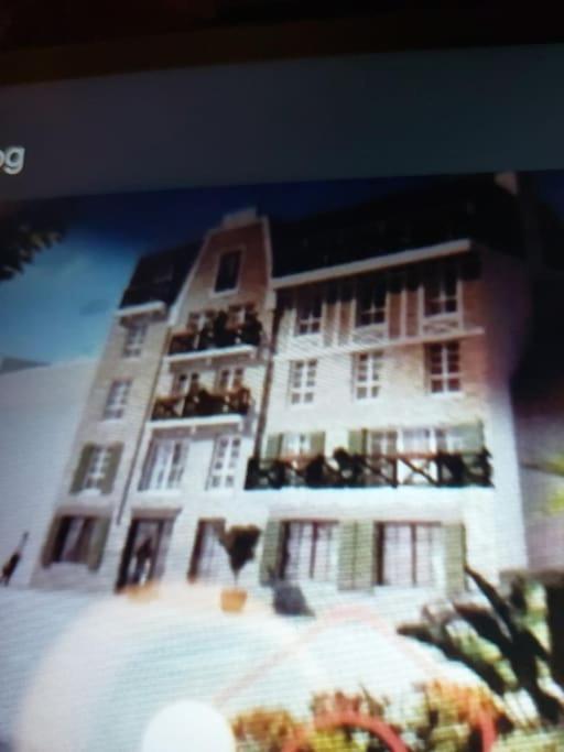 Studio Neuf A Louer A Dinard 3 Nuits Minimum Buitenkant foto